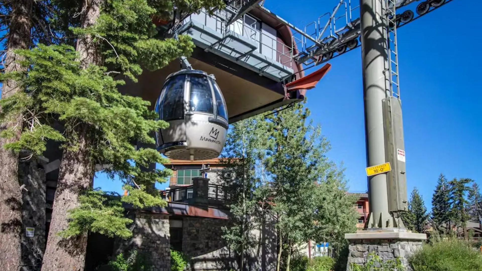 Chamonix 100 Apartment Mammoth Lakes